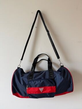 GUESS Navy and Red Travel Duffel with Logo Strap (NWOT)